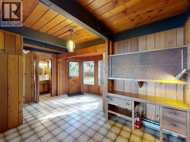 5698 GILLIES BAY ROAD - 23