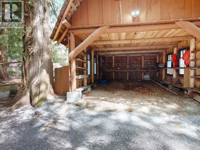 5698 GILLIES BAY ROAD - 54