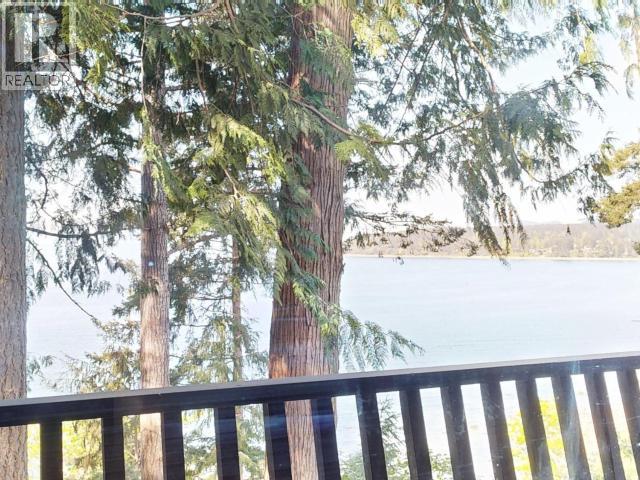 5698 GILLIES BAY ROAD - 11