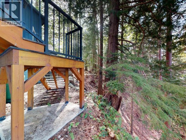 5698 GILLIES BAY ROAD - 51