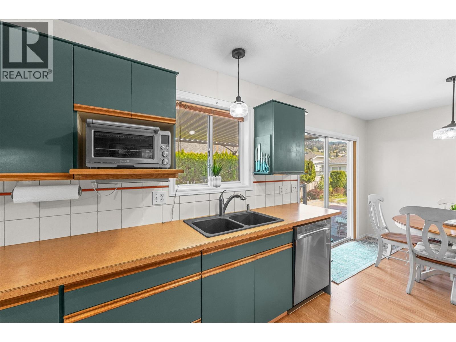 #141 3400 Wilson Street - 11