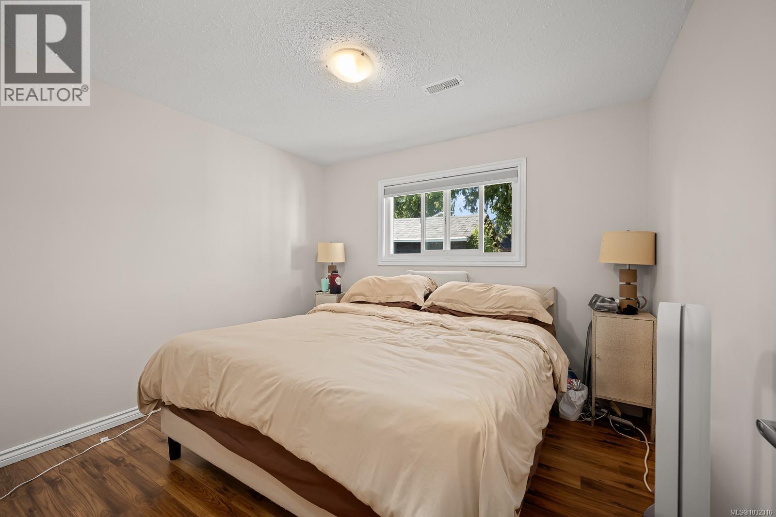 2188 Noel Ave, Comox