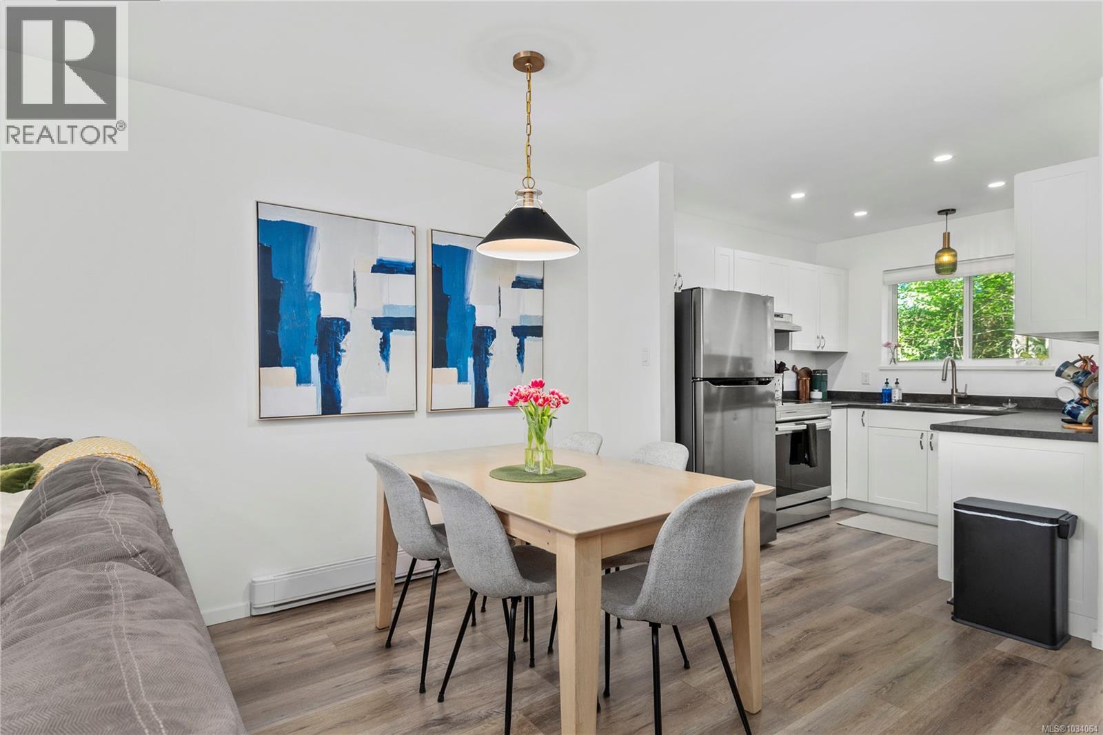 #7 555 Rockland Rd - 9
