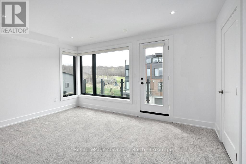 #5 117 SLADDEN COURT - 19
