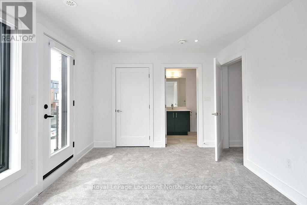 #5 117 SLADDEN COURT - 21