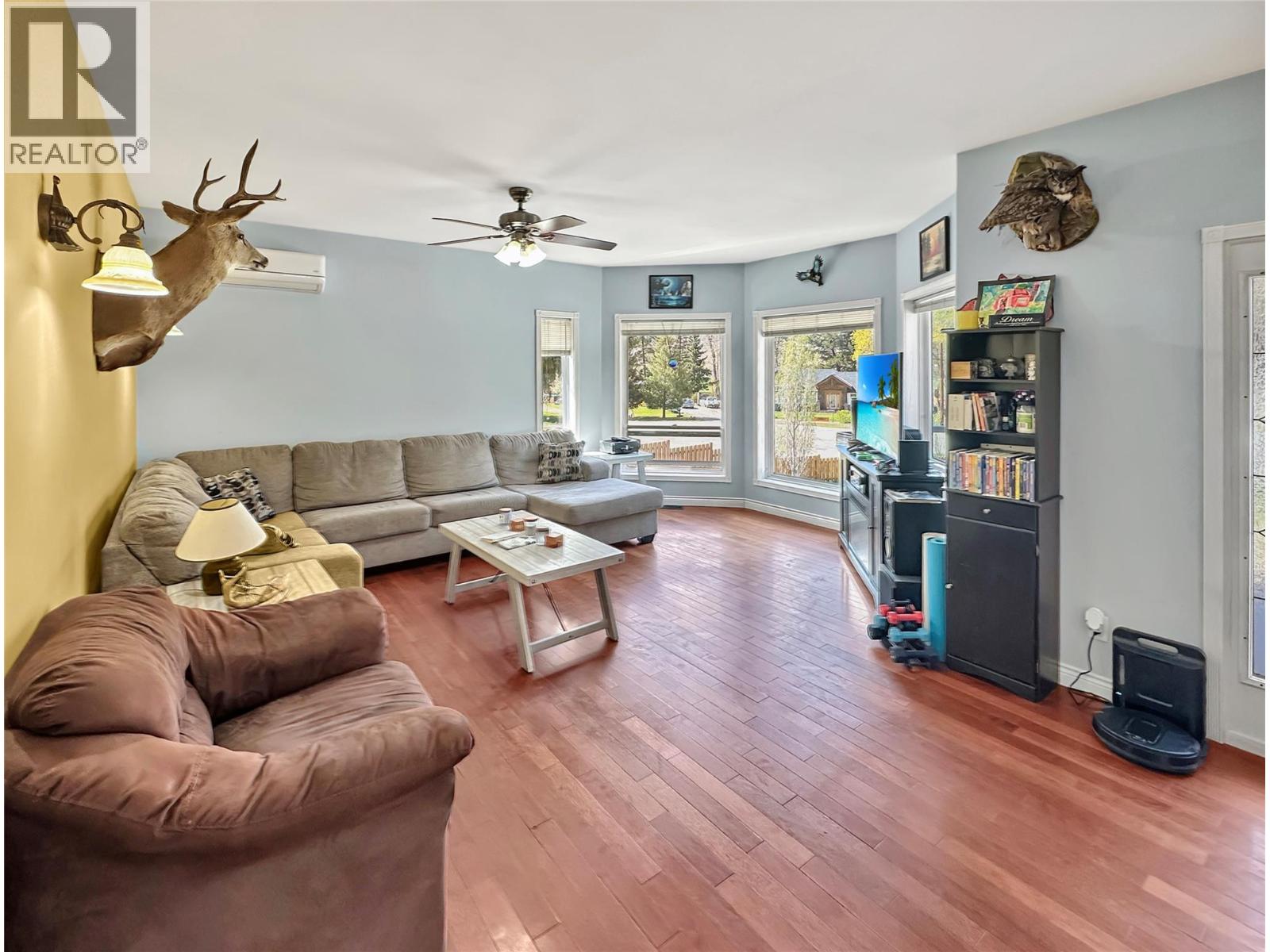 529 DAGUR Way, Princeton