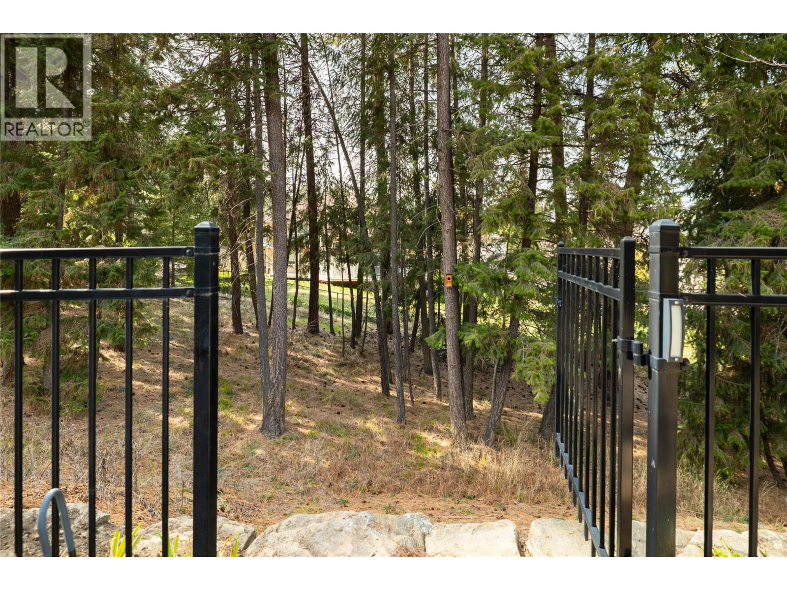  4149 Gallaghers Fairway South, Kelowna