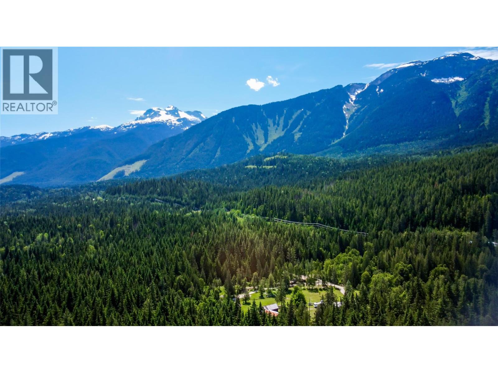 1750 Highway 23 South Highway S, Revelstoke