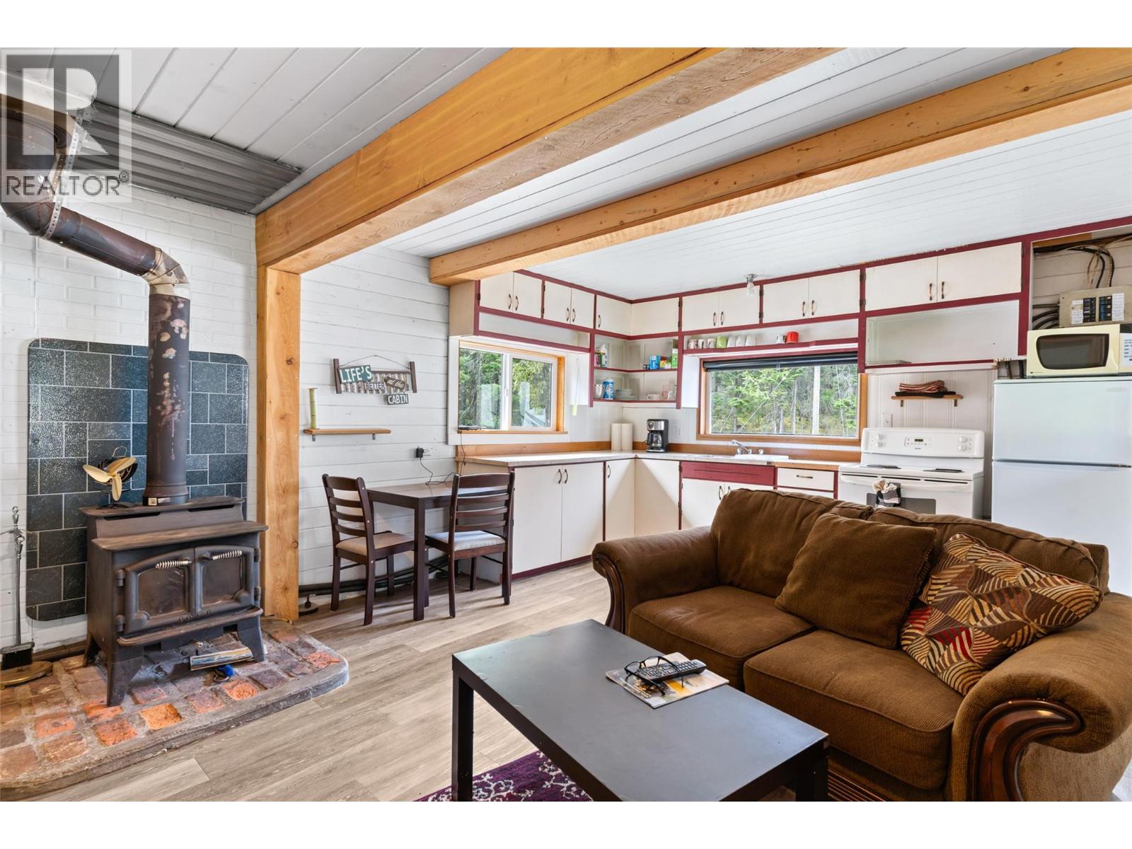 1750 Highway 23 South Highway S, Revelstoke