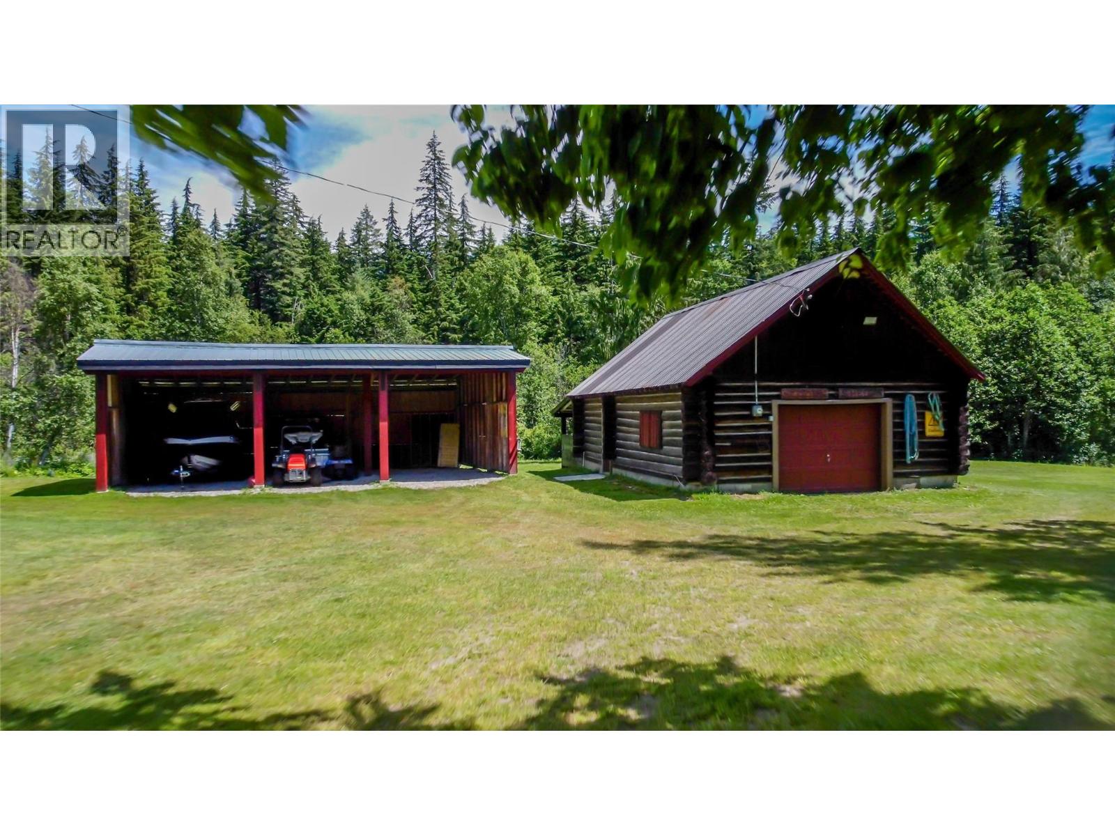 1750 Highway 23 South Highway S, Revelstoke