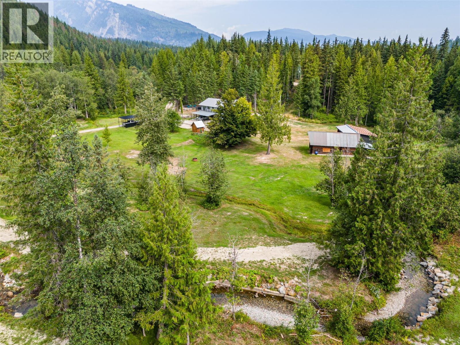 1750 Highway 23 South Highway S, Revelstoke