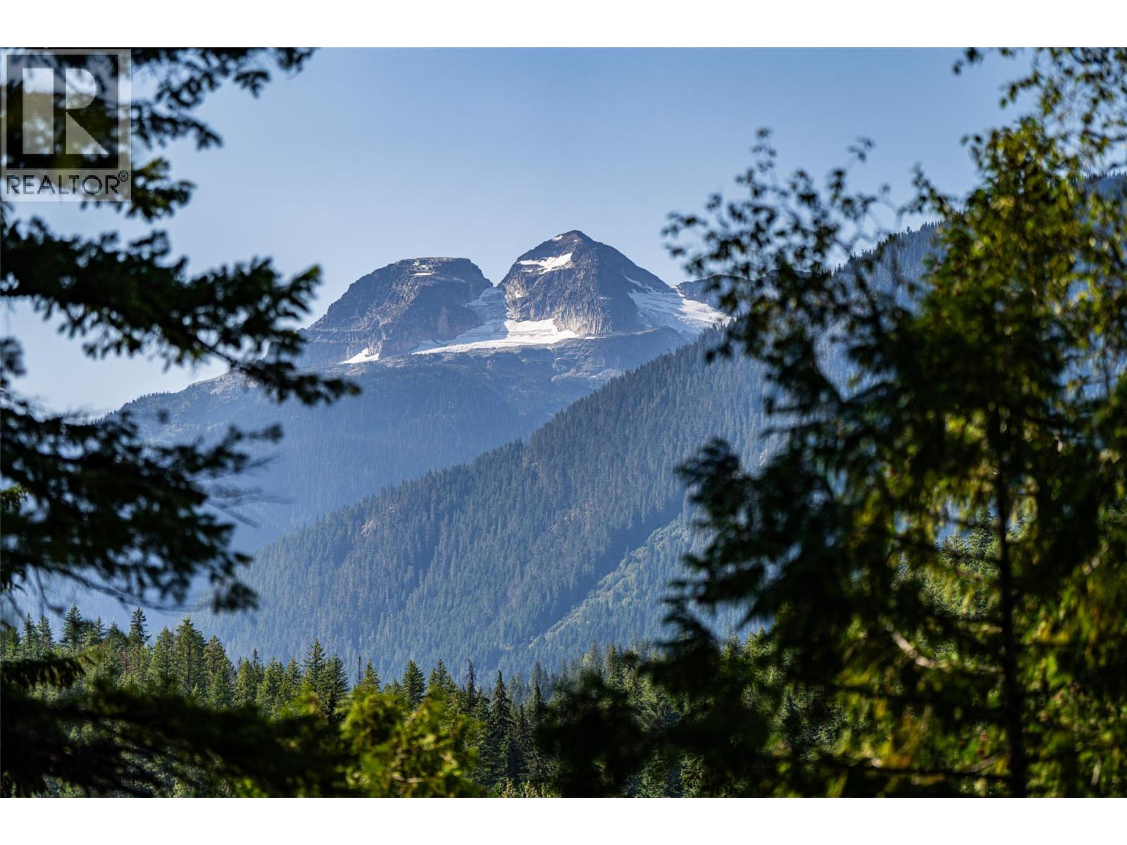 1750 Highway 23 South Highway S, Revelstoke
