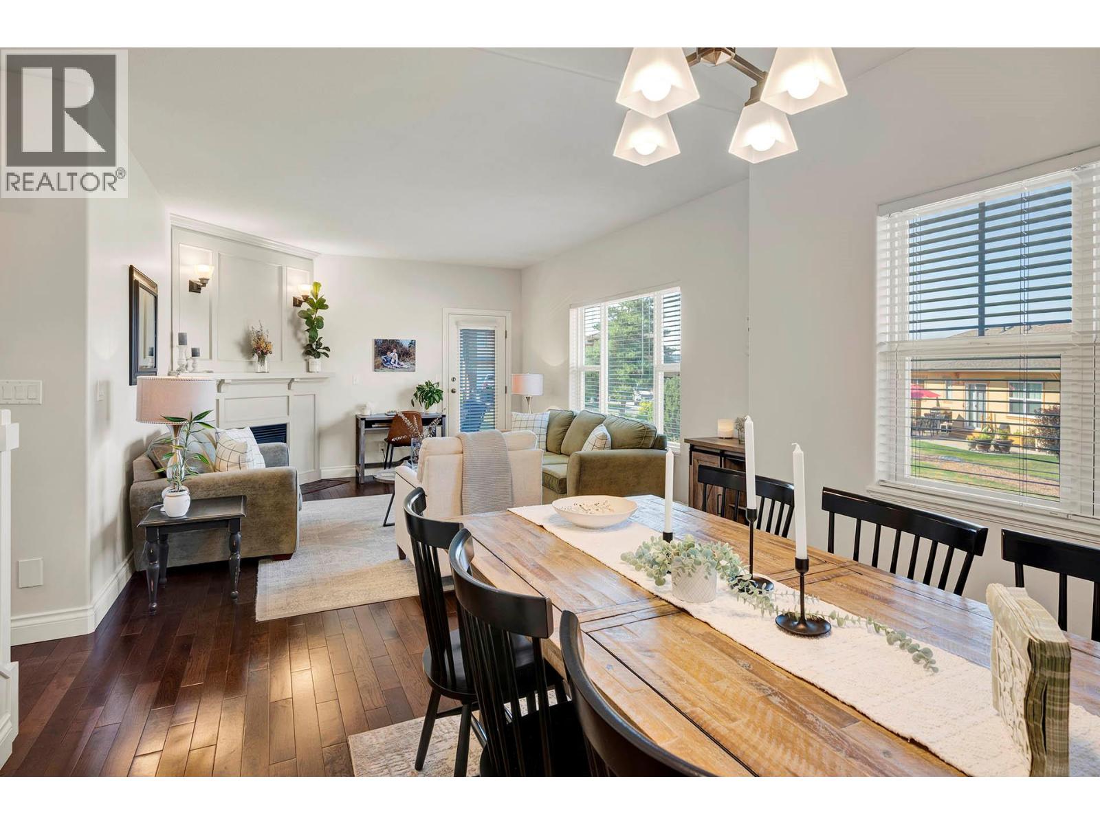 #33 1055 ABERDEEN Drive - 16