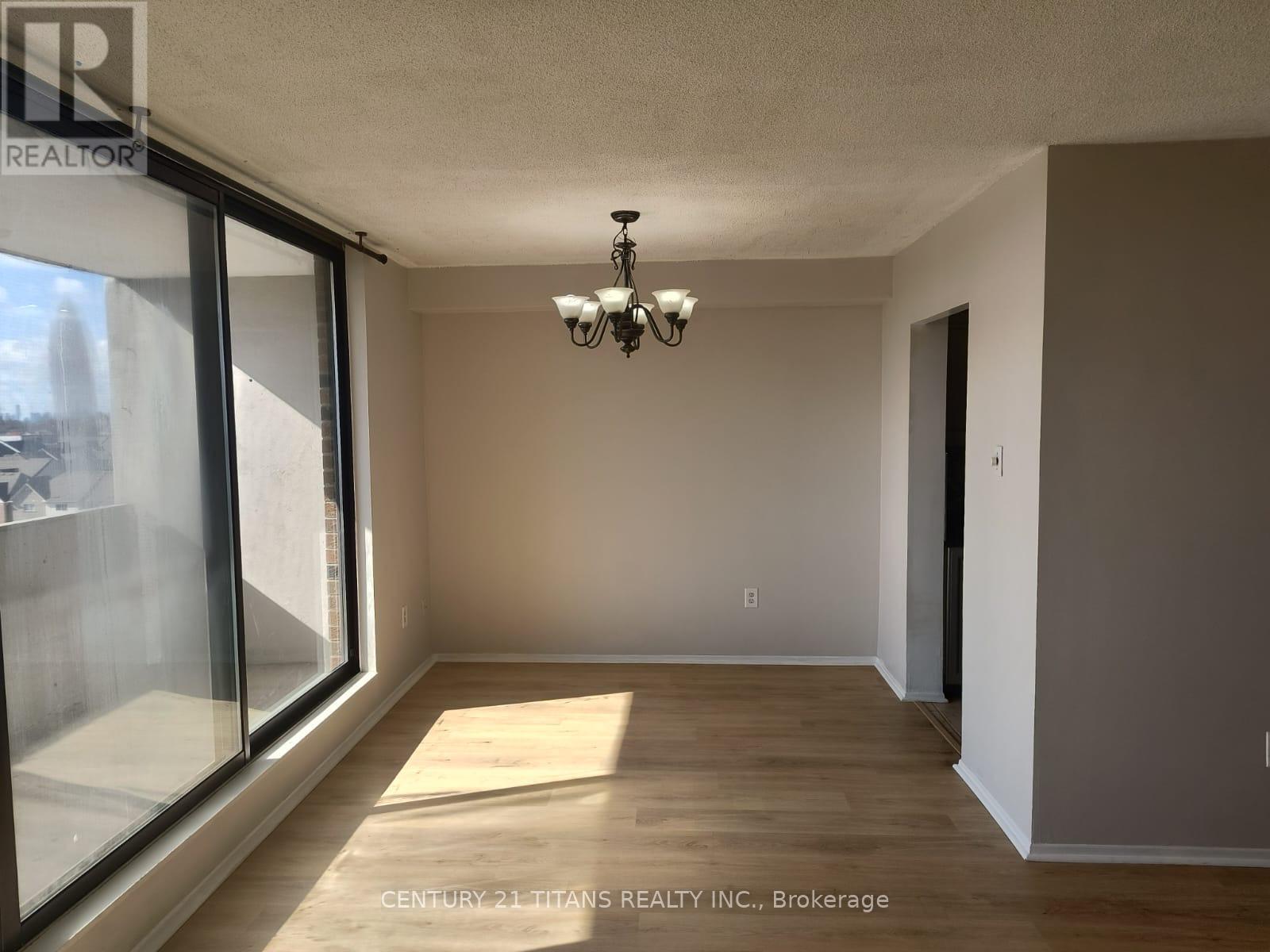 #907 301 PRUDENTIAL DRIVE - 4