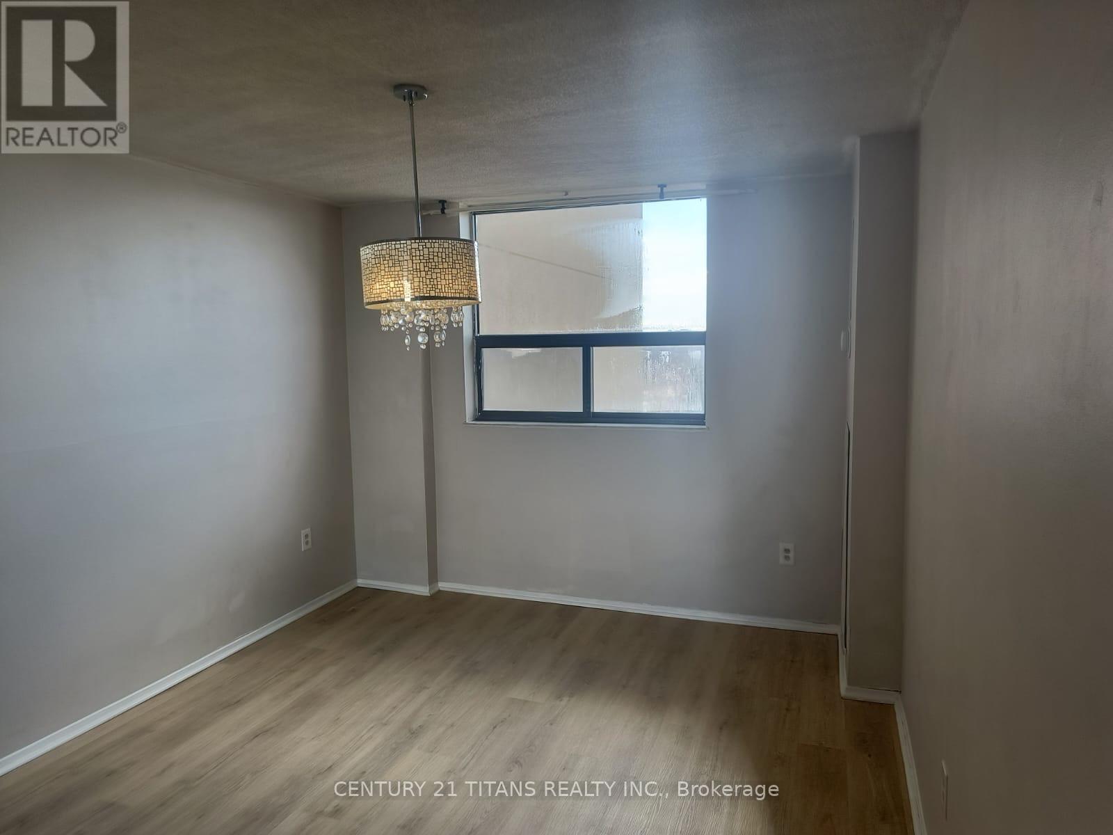 #907 301 PRUDENTIAL DRIVE - 9