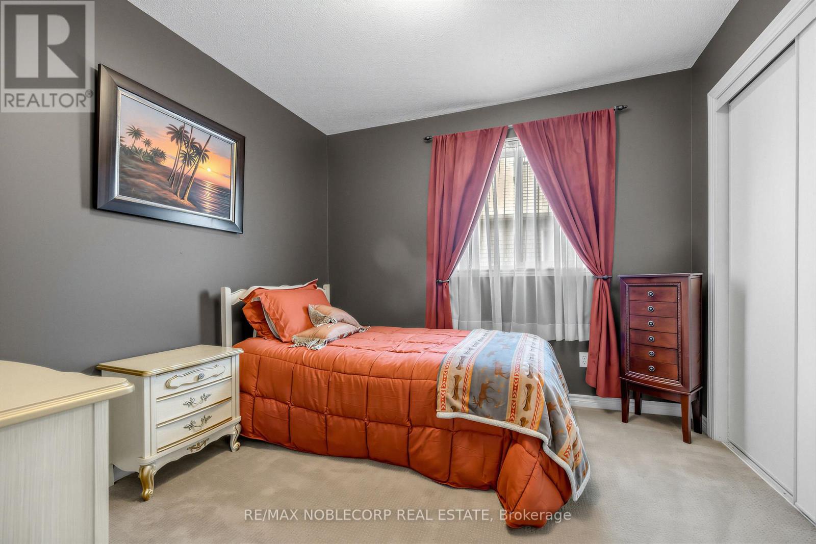 61 WOODHAVEN CRESCENT - 18