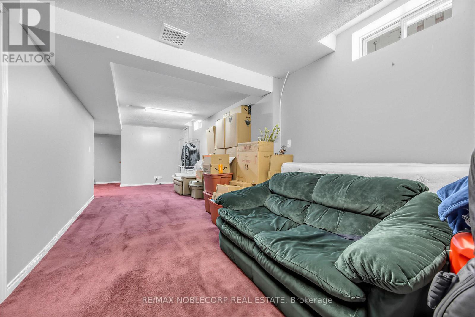 61 WOODHAVEN CRESCENT - 25