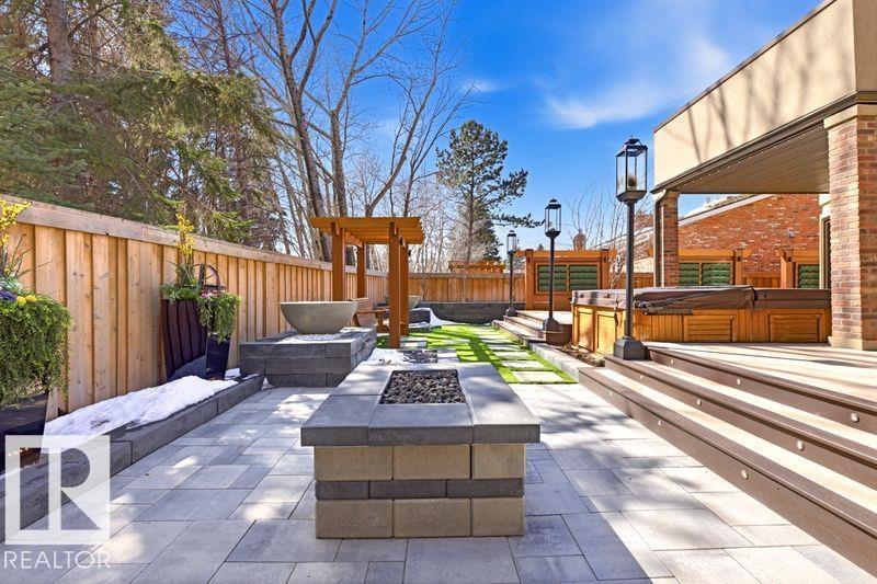 439 ROONEY CR NW, Edmonton