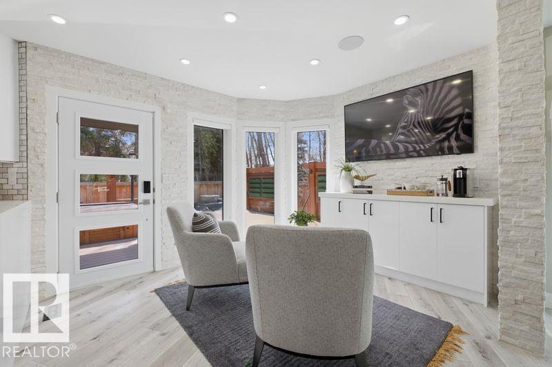439 ROONEY CR NW, Edmonton