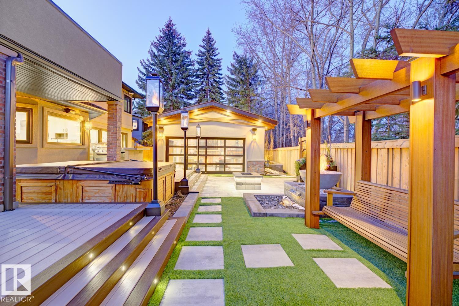 439 ROONEY CR NW, Edmonton