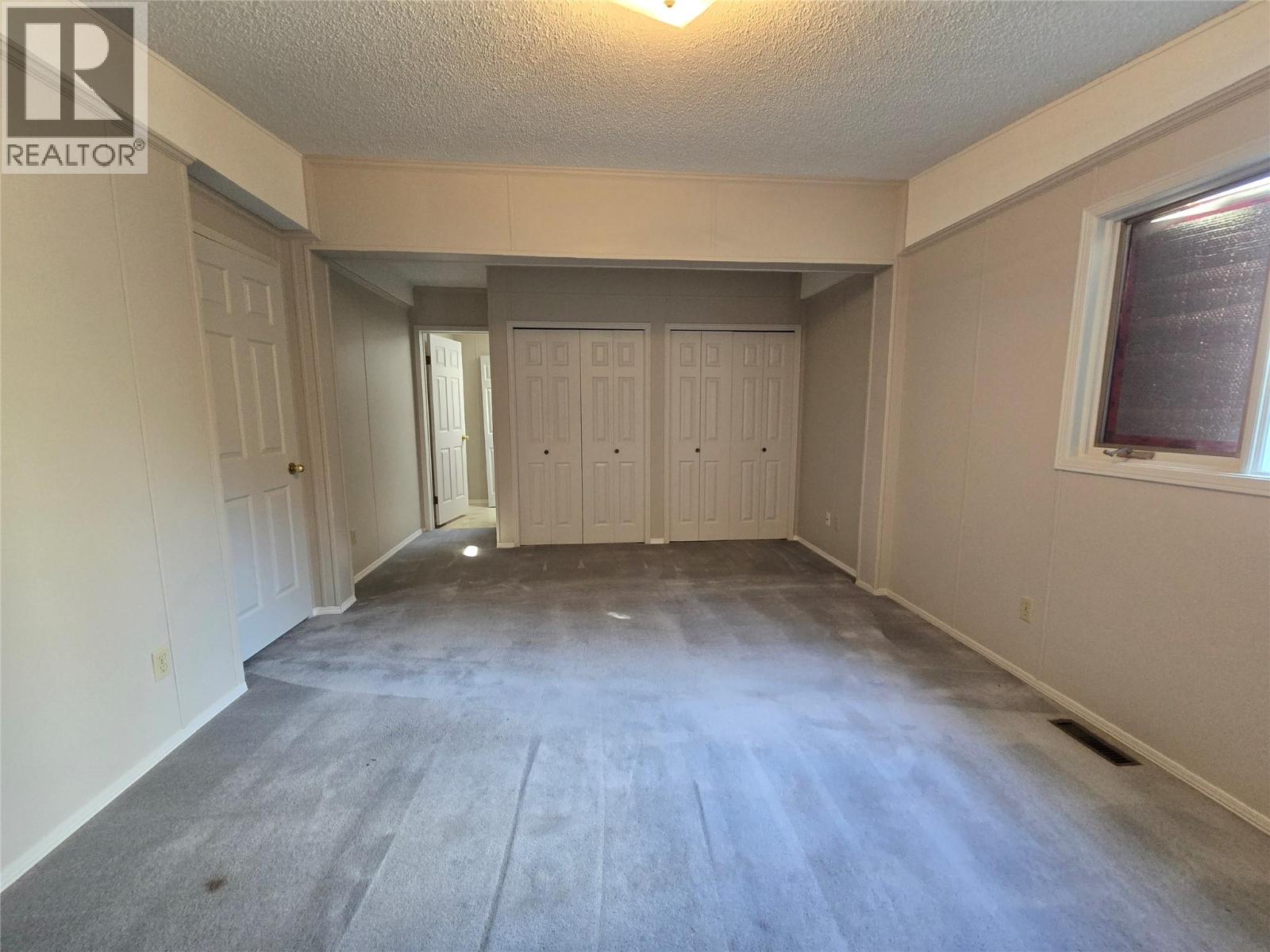 6677 Park Drive Unit# 29, Oliver