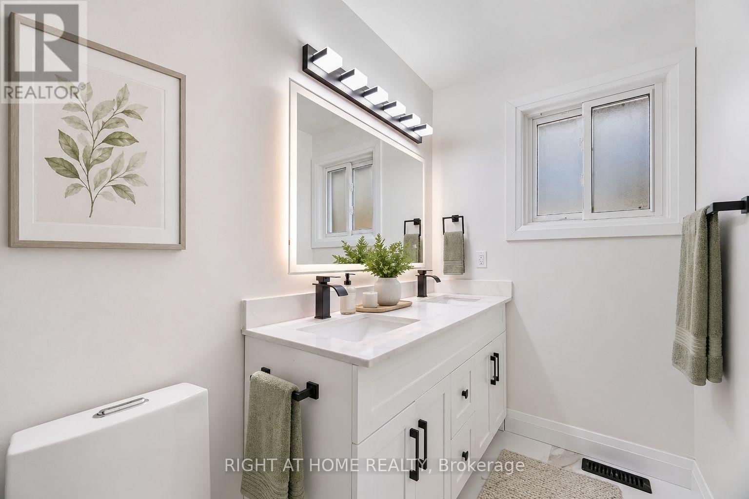 20 PEPPERWOOD PLACE - 24