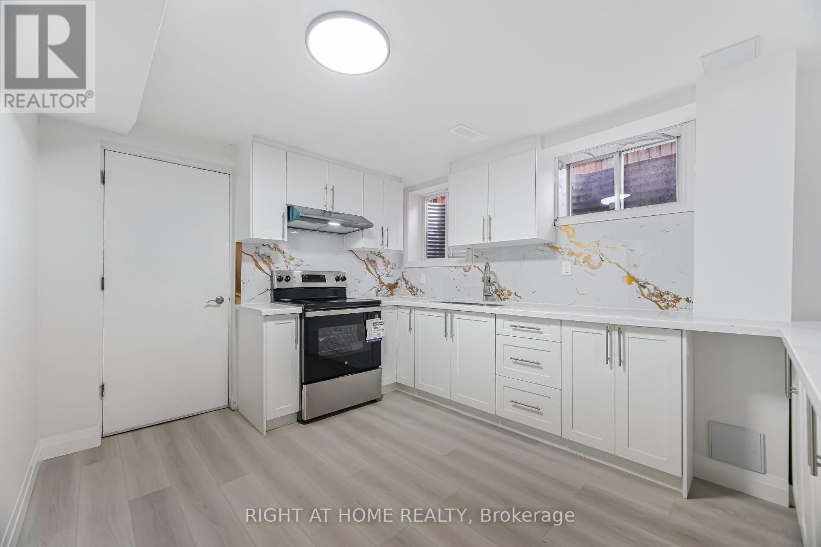 20 PEPPERWOOD PLACE - 34