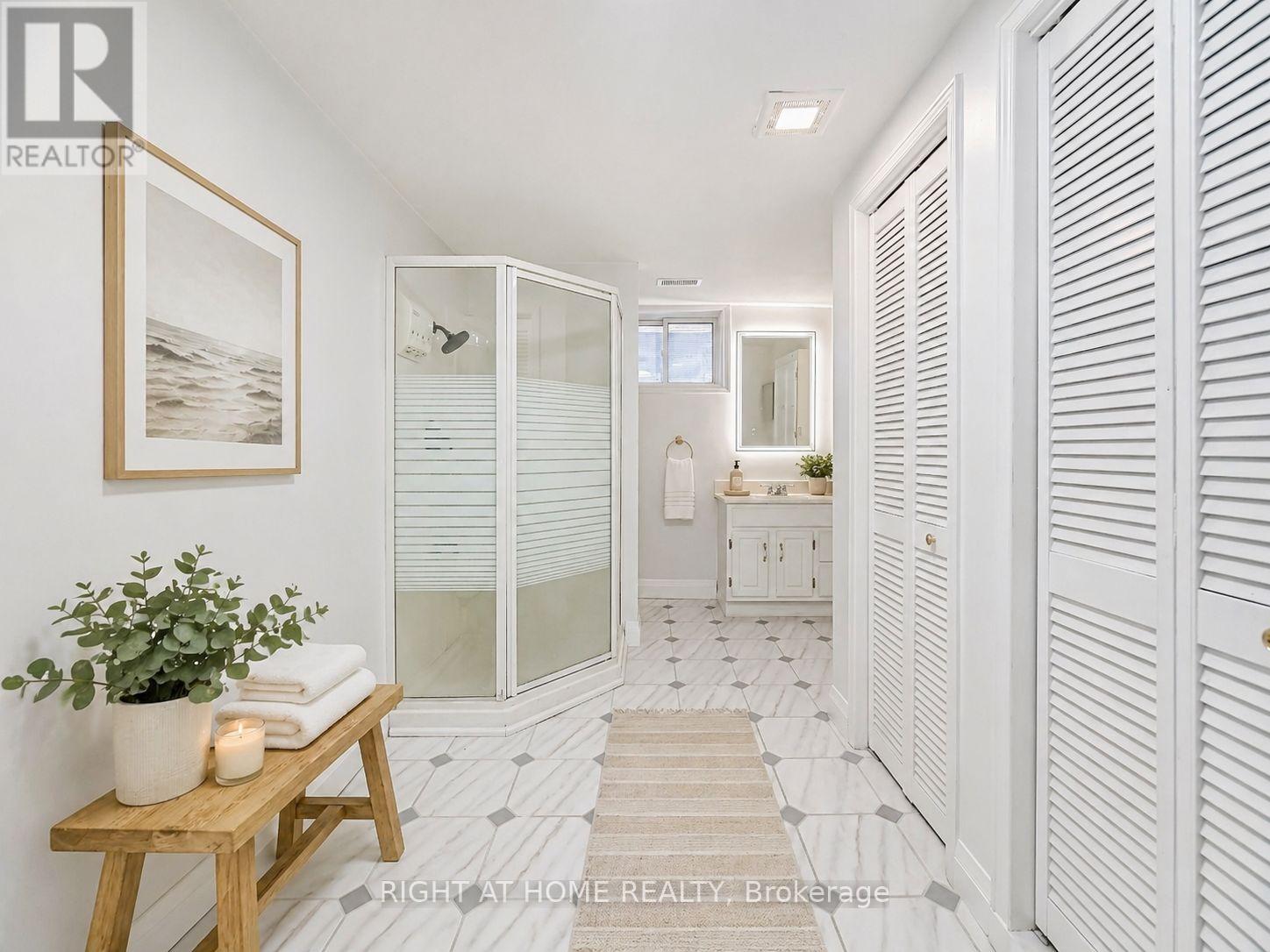 20 PEPPERWOOD PLACE - 35