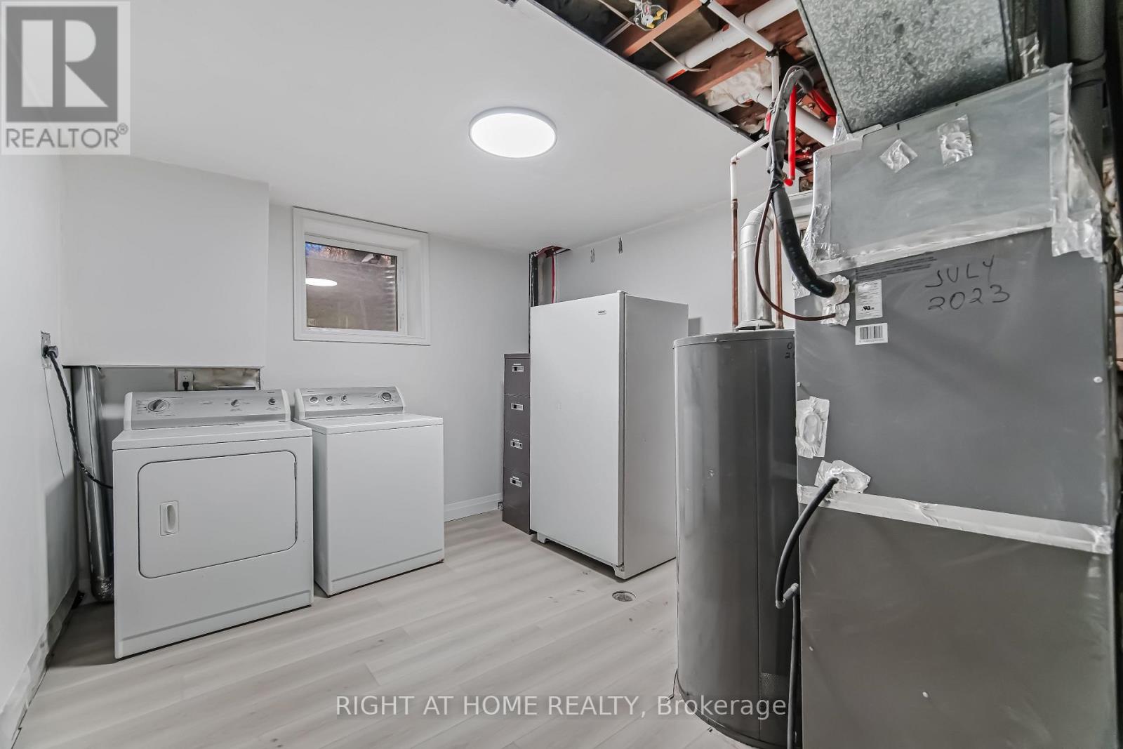 20 PEPPERWOOD PLACE - 40