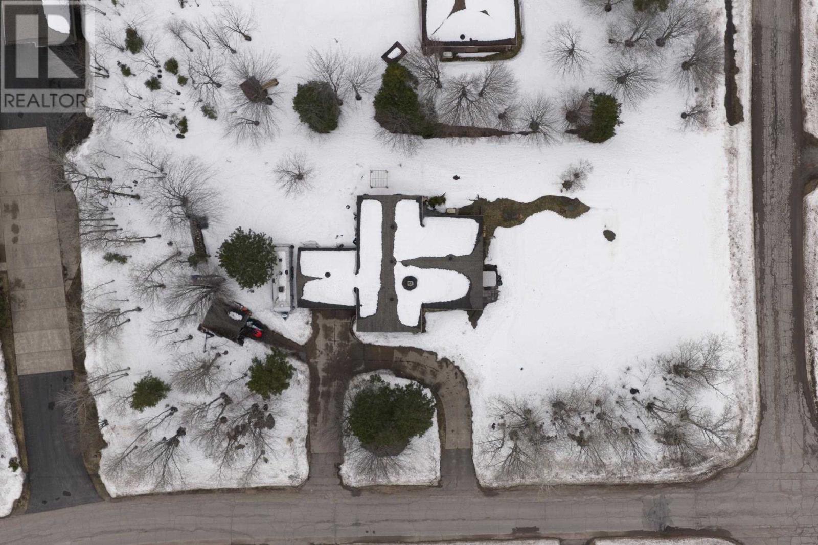 48 Palomino DR, Sault Ste. Marie, Ontario, P6A6K4 — Photo 7
