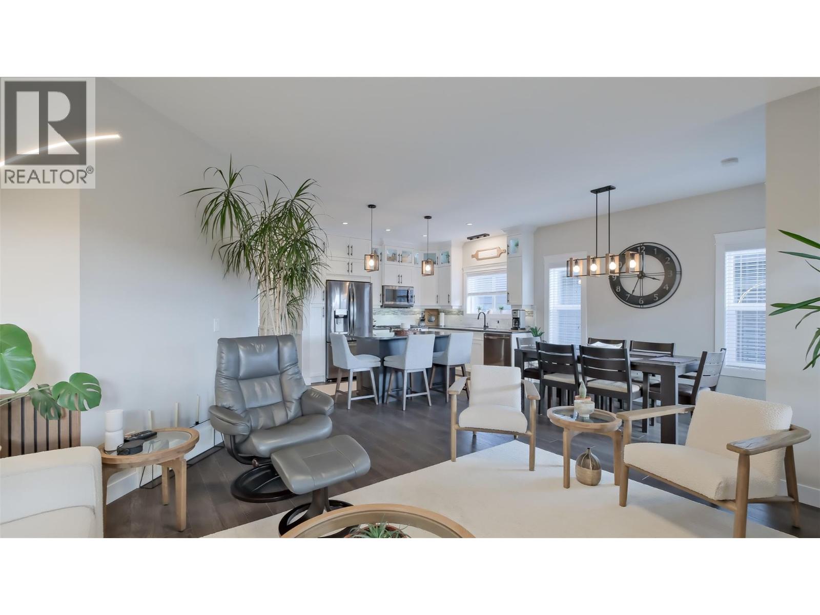 2084 Clover Drive - 15