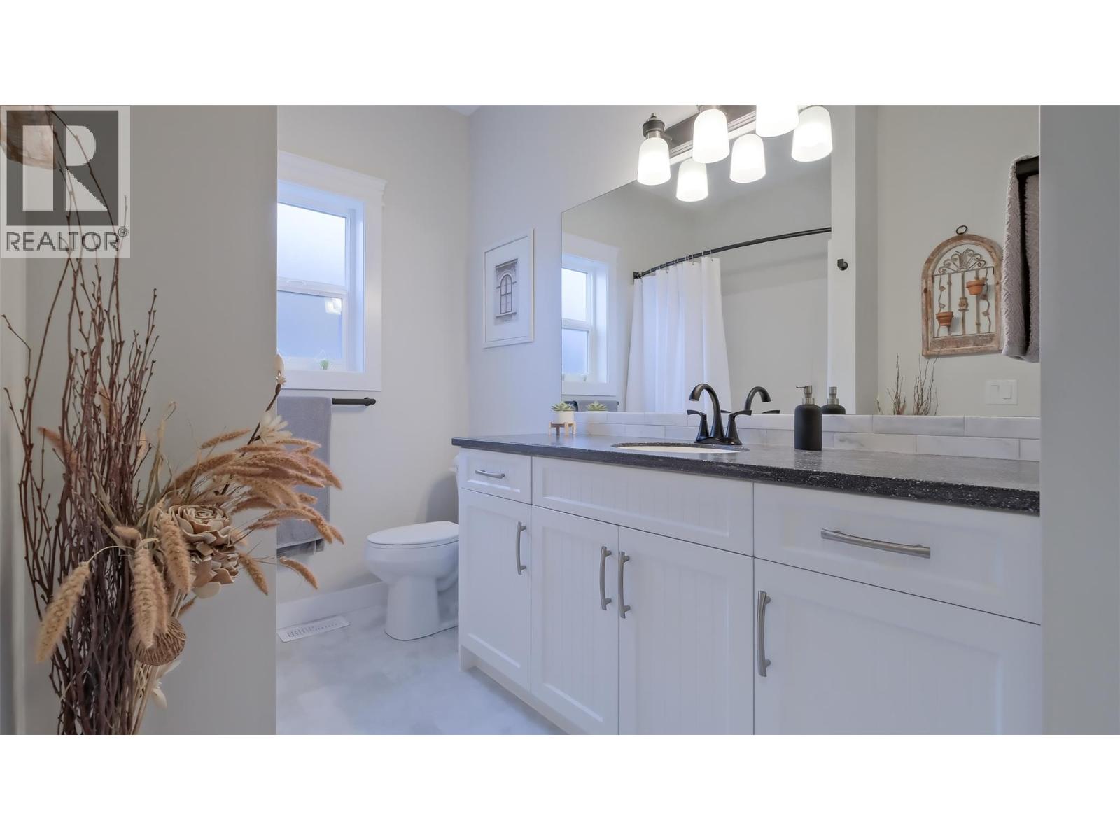 2084 Clover Drive - 23