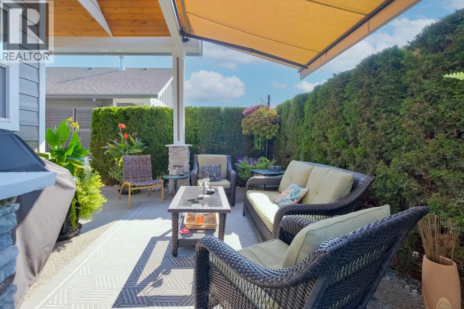 2084 Clover Drive - 36