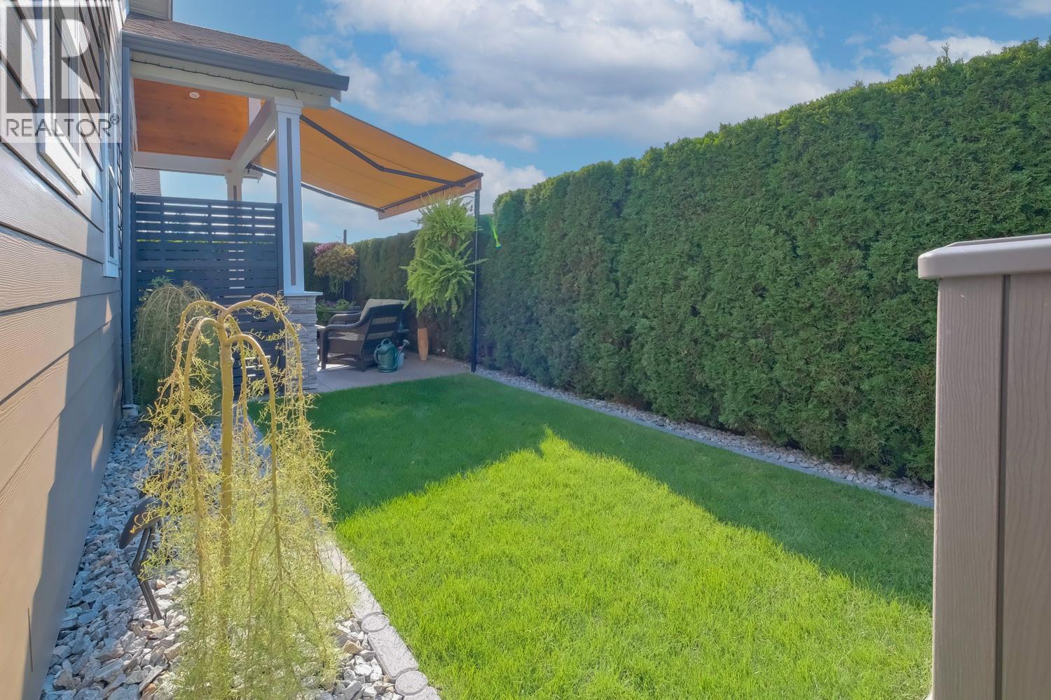 2084 Clover Drive - 40