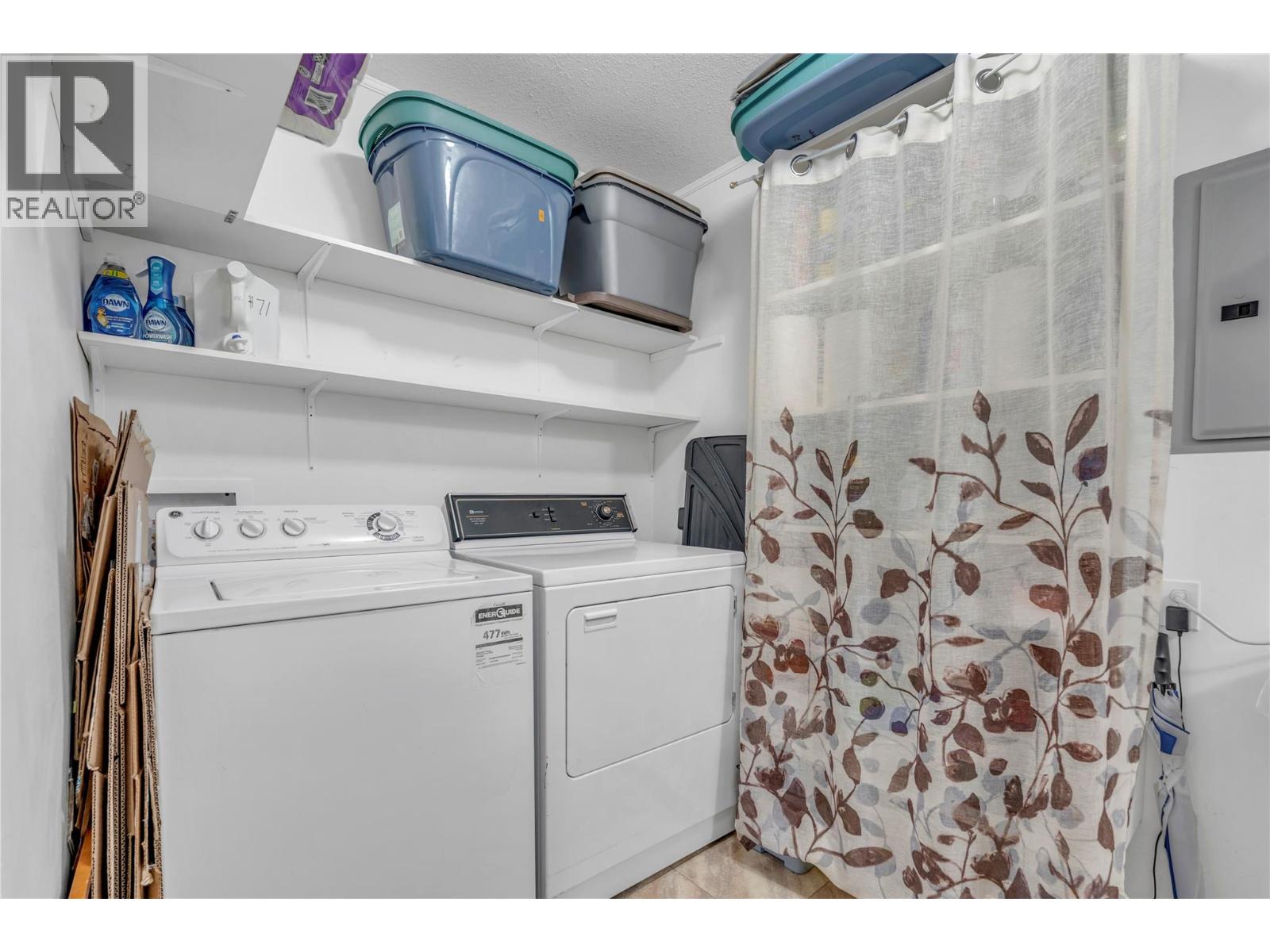 12606 Temple Court Unit# 4, Summerland