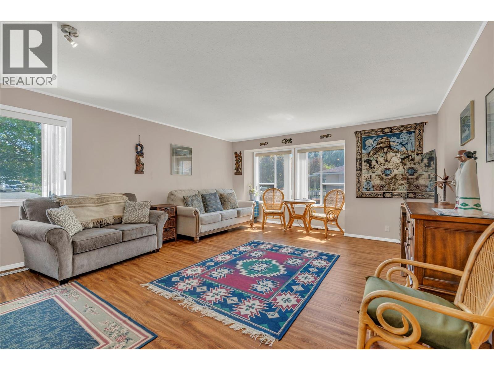 12606 Temple Court Unit# 4, Summerland