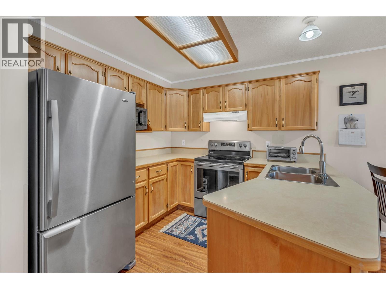 12606 Temple Court Unit# 4, Summerland
