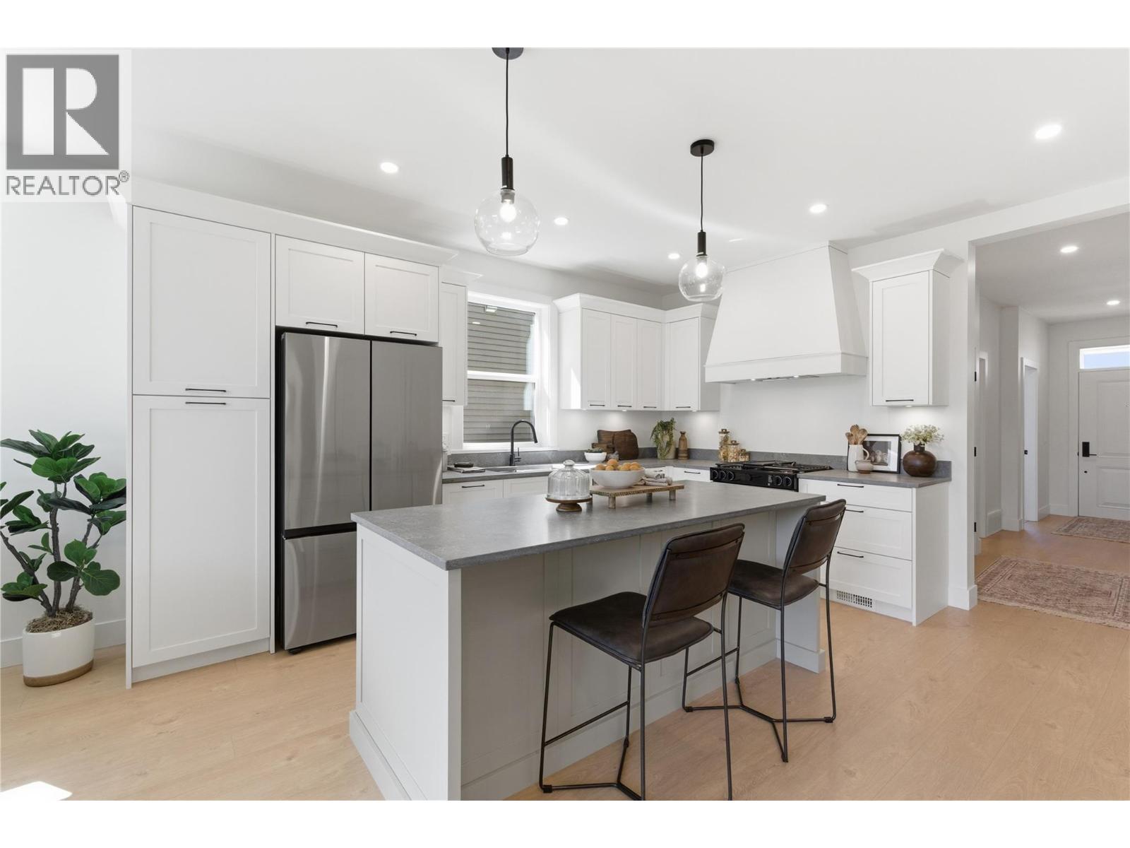 2468 Bradley Drive - 17