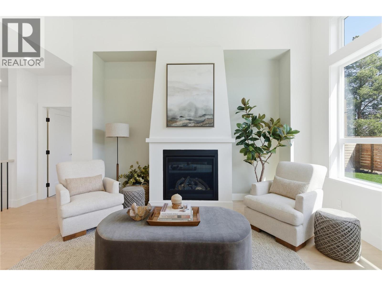 2468 Bradley Drive - 23
