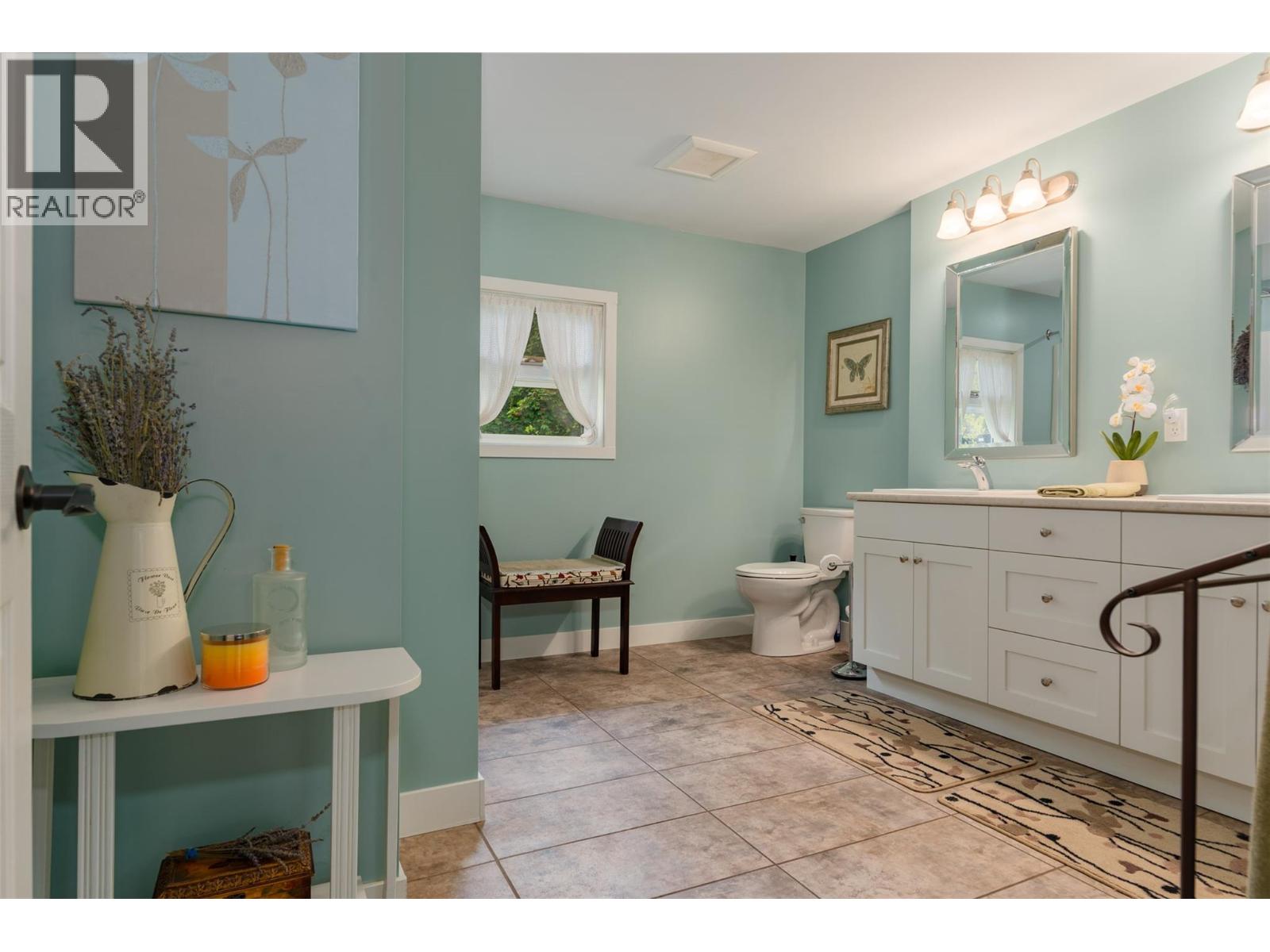 4240 Blewett Road - 14