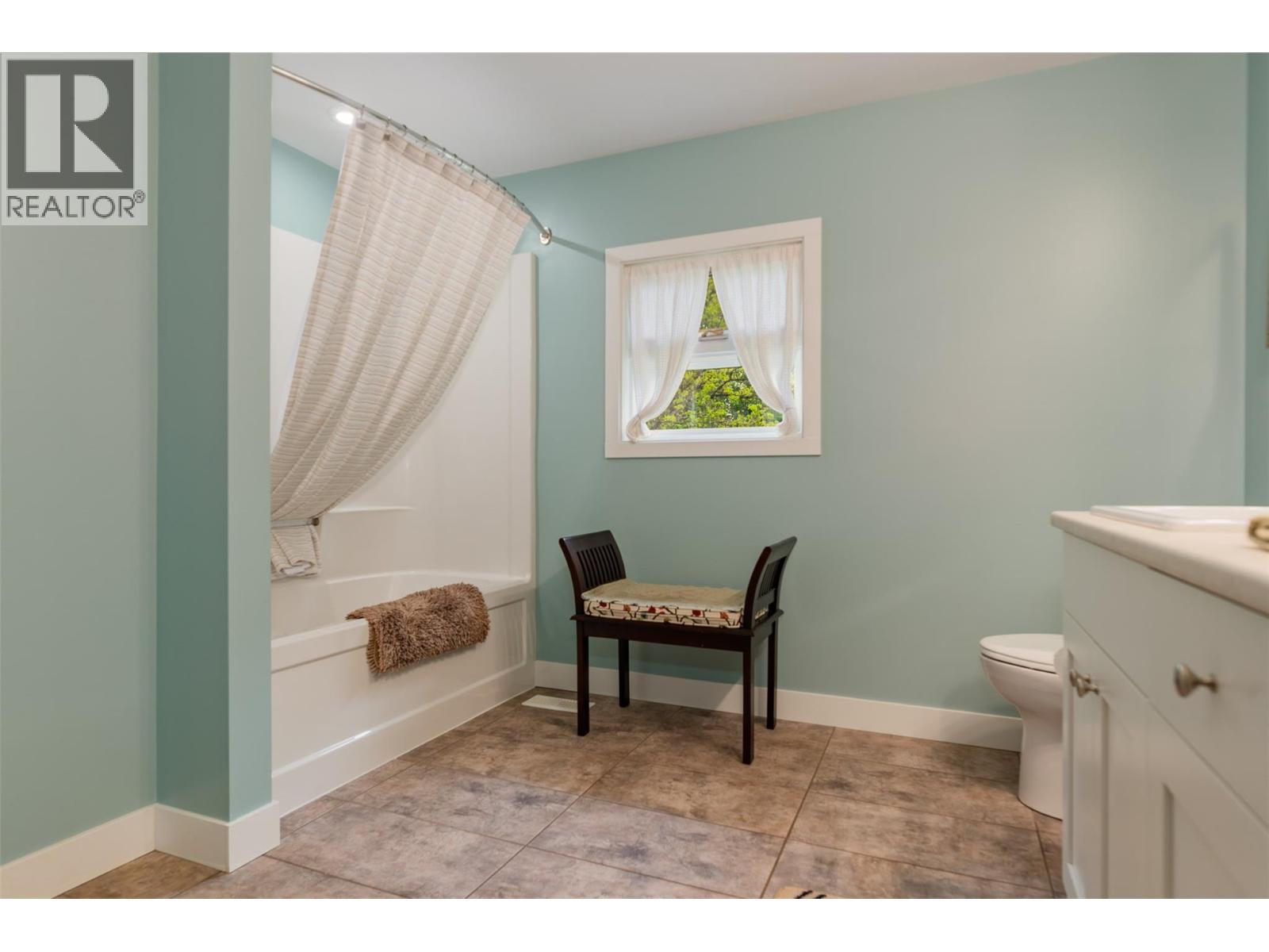 4240 Blewett Road - 15