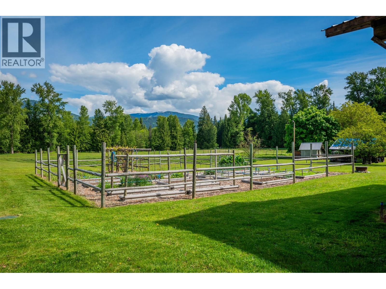 4240 Blewett Road - 45