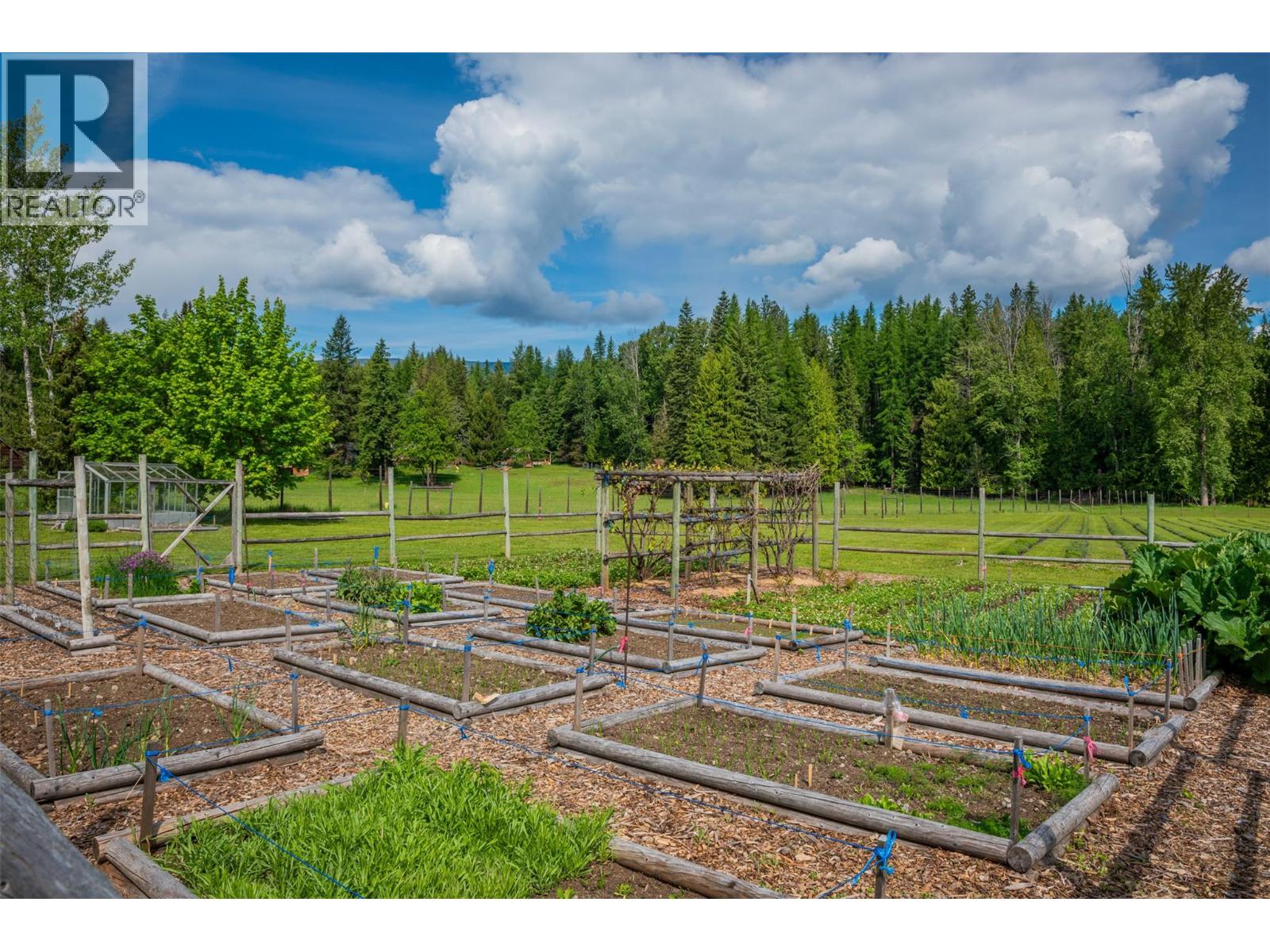 4240 Blewett Road - 47