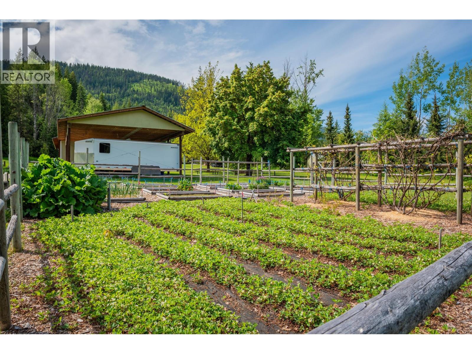 4240 Blewett Road - 48