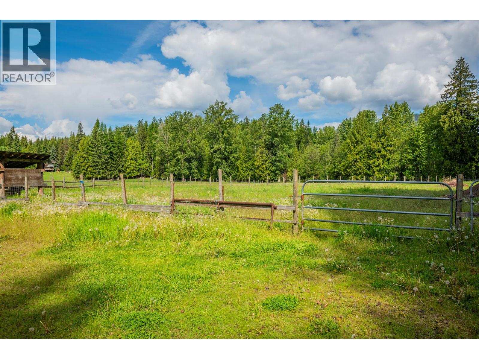 4240 Blewett Road - 57