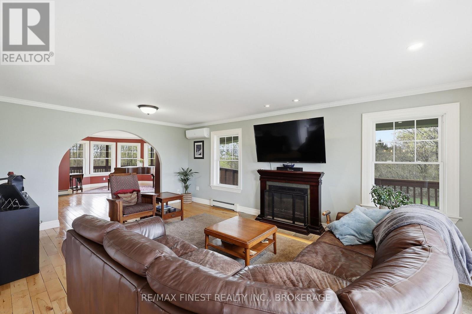 2716 ROUND LAKE ROAD - 12