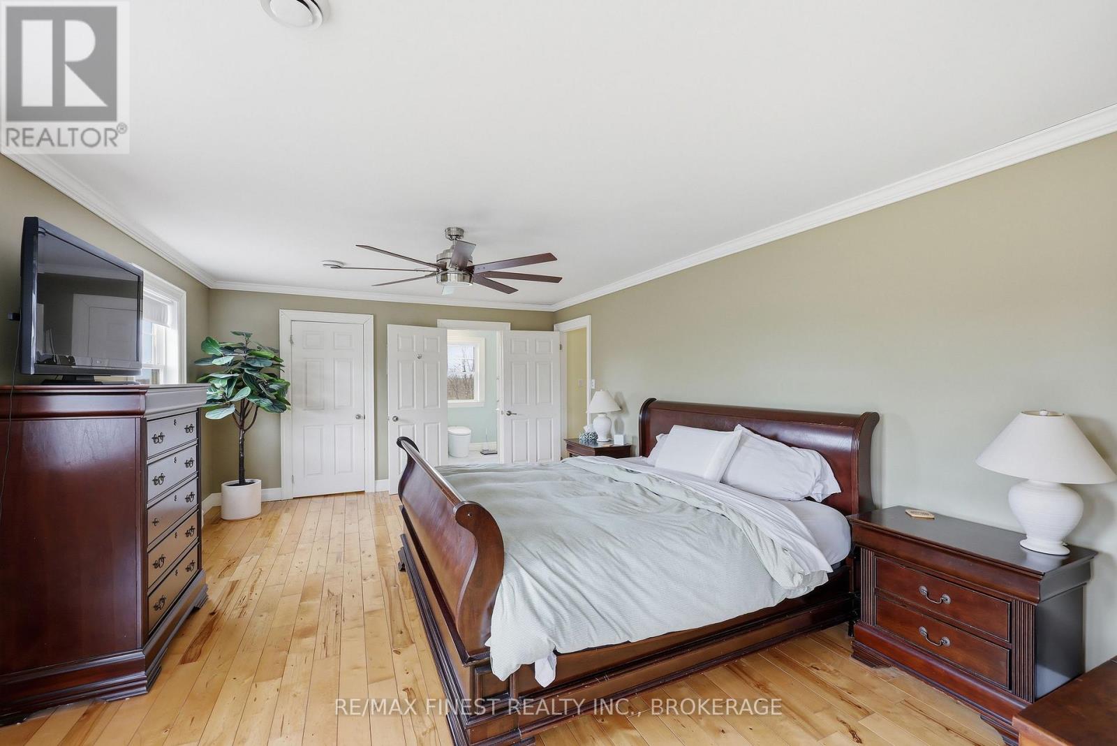 2716 ROUND LAKE ROAD - 23