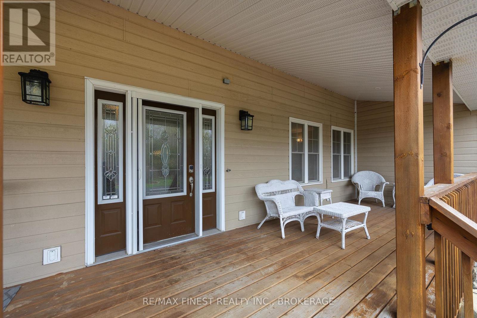 2716 ROUND LAKE ROAD - 4