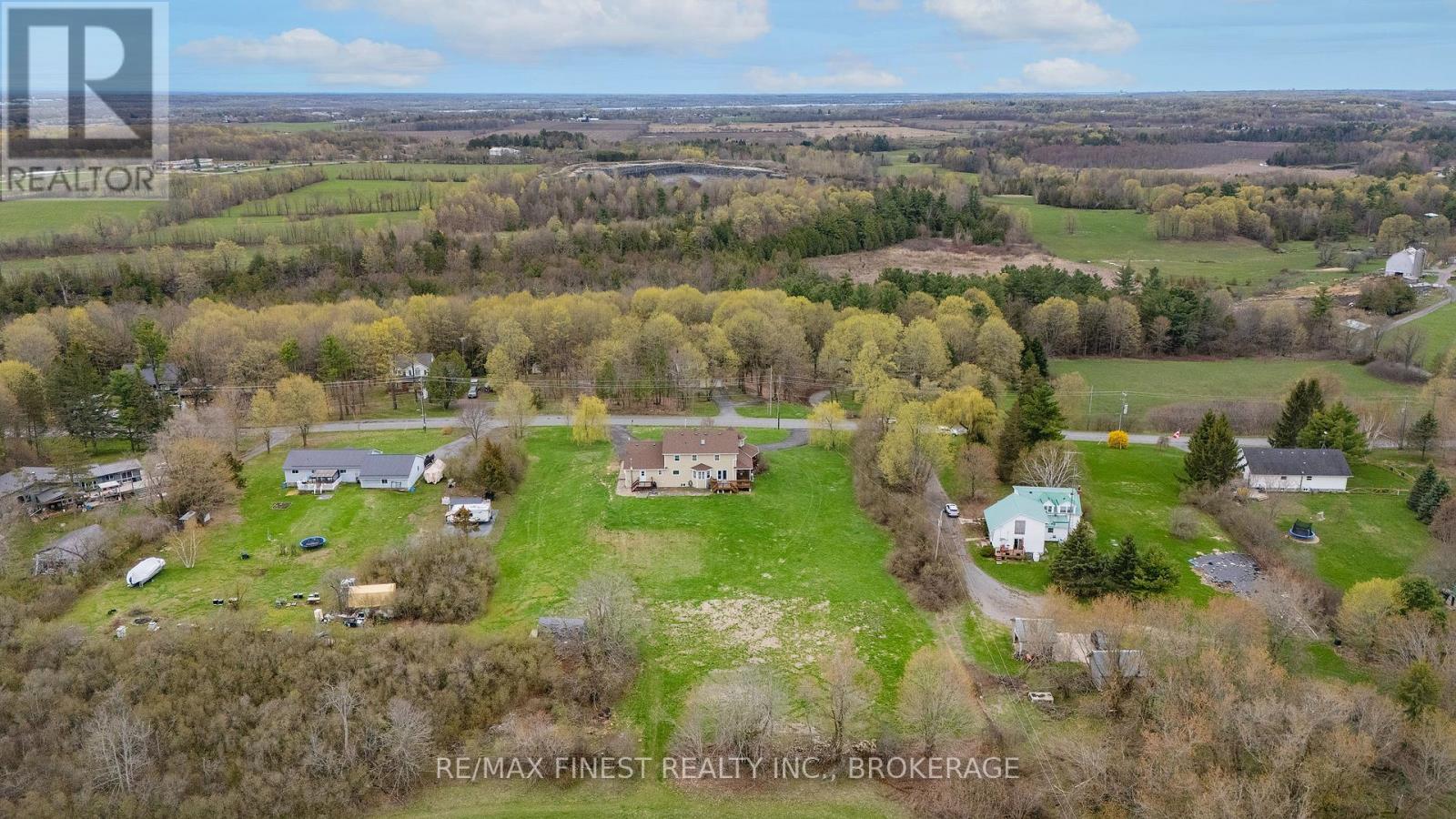 2716 ROUND LAKE ROAD - 49