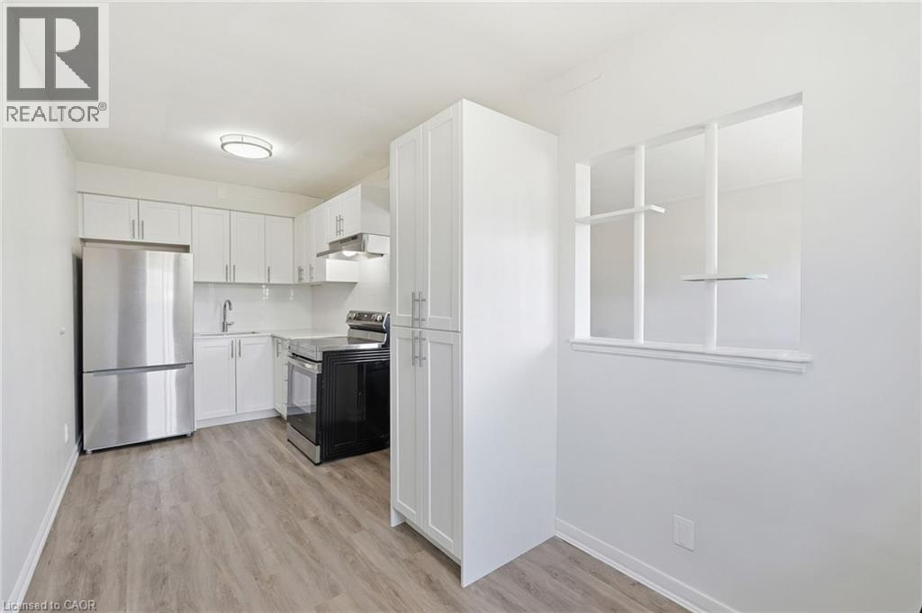 1254 FENNELL Avenue E - 15